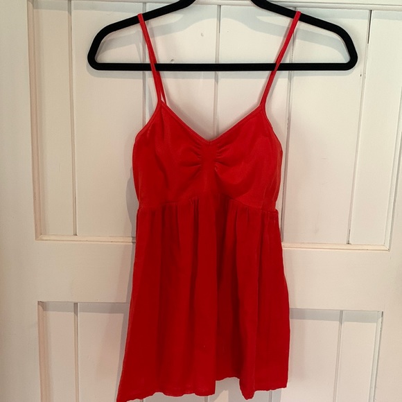 Theory womens red tank size S - Picture 1 of 3